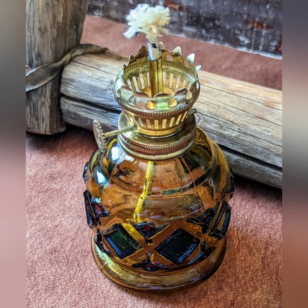 Vintage Amber Hand Painted Diamond Pattern Oil Lamp Base